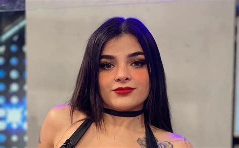 Karely Ruiz is trending on Twitter after one of her videos with Babo was allegedly spreadbut is the video real Ruiz is an adult content creator with over 7. . Video de karely rui